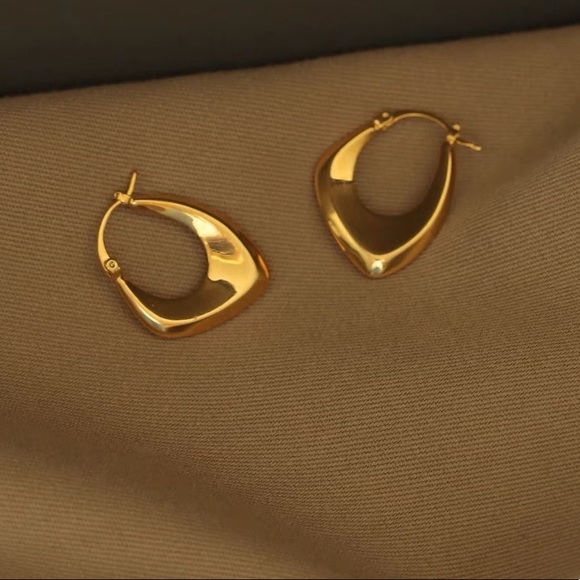 Gold hoop earrings 18k gold plated 925 sterling silver - Picture 3 of 4